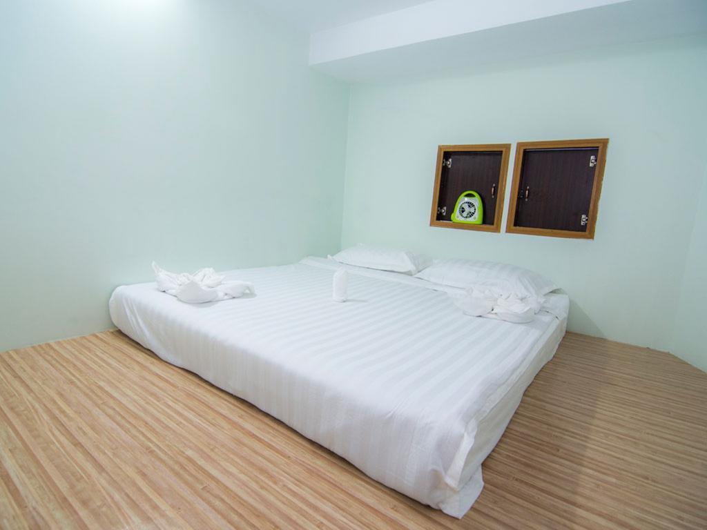 Royal Star Guest House Yangon Phòng bức ảnh